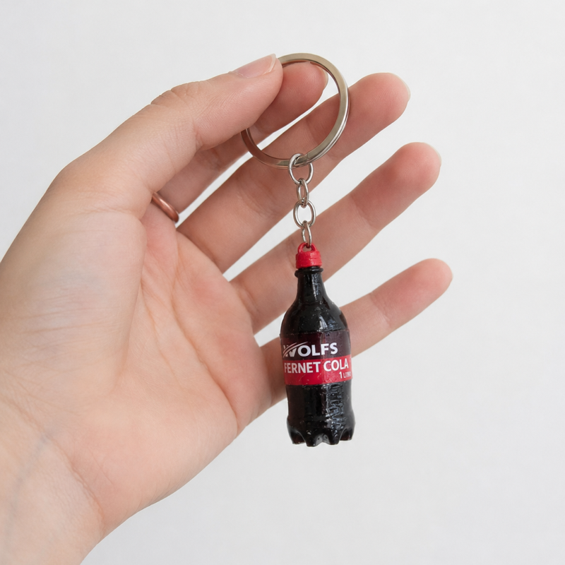 Mini botellita fernet cola